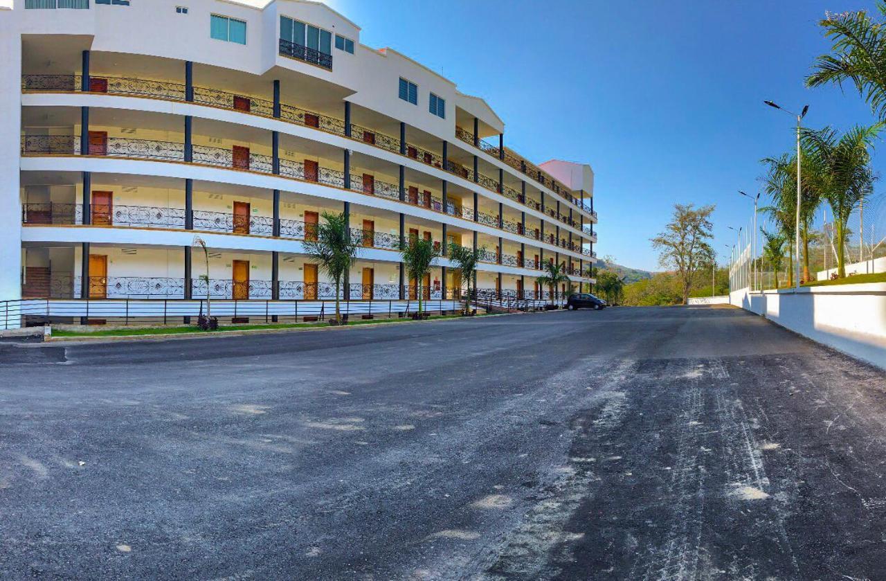 Hotel Majam'S Resort San Gil Exteriör bild